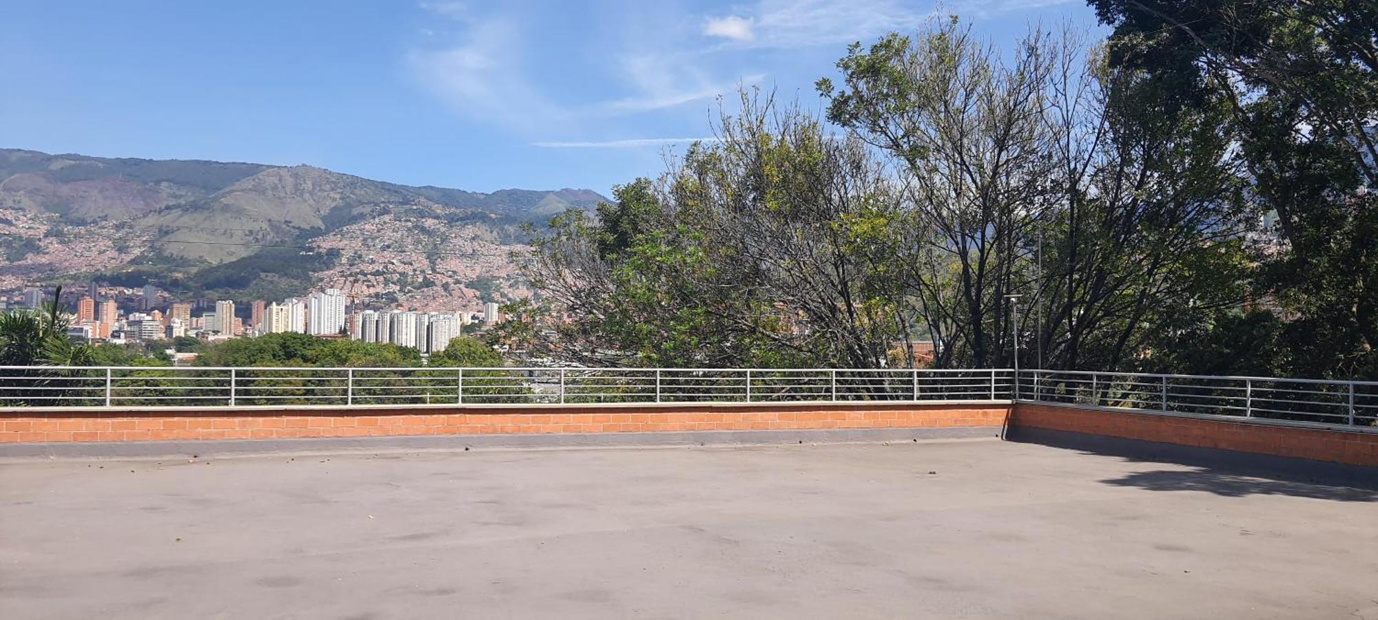 Apartamento Cerca A Plaza Mayor Medellín Dış mekan fotoğraf