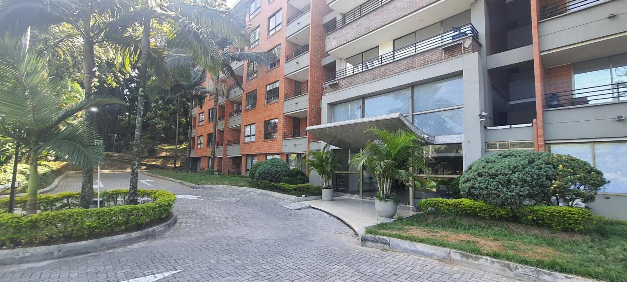 Apartamento Cerca A Plaza Mayor Medellín Dış mekan fotoğraf