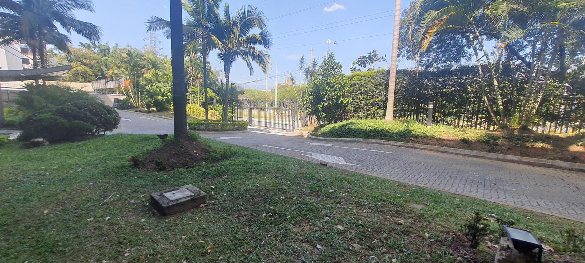 Apartamento Cerca A Plaza Mayor Medellín Dış mekan fotoğraf